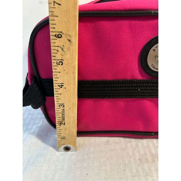 American Trunk Pink travel bag zipper toiletry cosmetic 11x7" - Picture 5 of 5